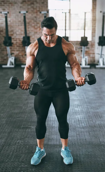 Never Stop Working You Young Man Working Out Dumbbells Gym — Stockfoto