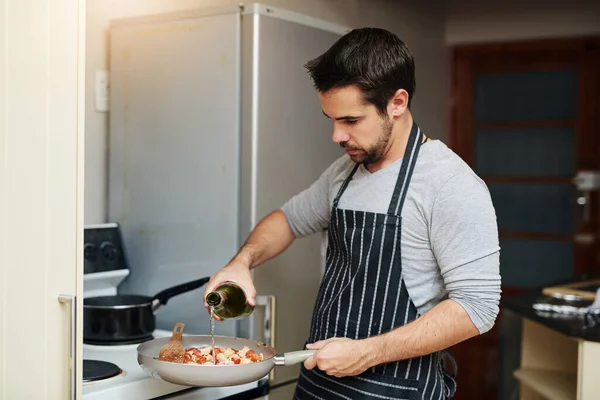 Lifes Kitchen Put Your Apron Cook Handsome Young Man Cooking — Fotografia de Stock