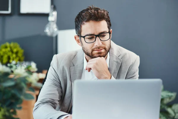Thinks Carefully Every Move Young Businessman Working Laptop Office — Stock Photo, Image