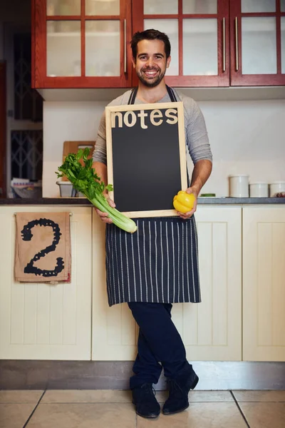 Kitchen Adventures Happen Portrait Happy Young Man Posing Fresh Ingredients — Stockfoto