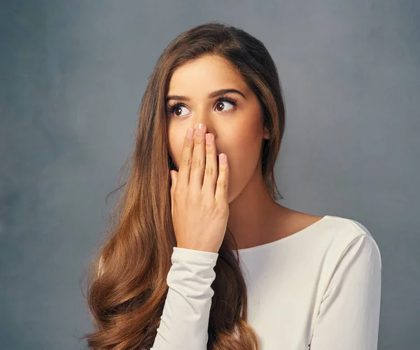 Could Really Studio Shot Beautiful Fashionable Young Woman — Stockfoto