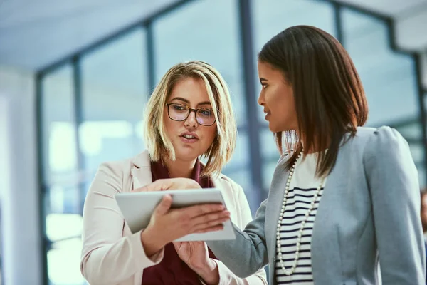 Keeping Business Growing Together Two Businesswoman Working Together Digital Tablet — Stock fotografie