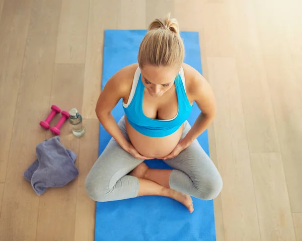 Taking Care Baby Shes Born Pregnant Woman Working Out Exercise — Stok fotoğraf