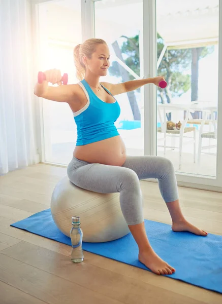 Healthy Body Growing Healthy Baby Pregnant Woman Working Out Exercise — Stok fotoğraf