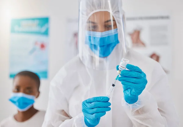 Vaccine Injection Medicine Cure Covid Monkeypox Ebola Doctor Healthcare Medical — Photo
