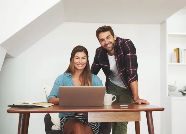 Why Would Want Work Anywhere Else Portrait Happy Couple Entrepreneurs — Photo