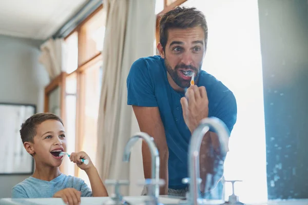 Make Sure You Get Those Teeth Back Handsome Young Man — Fotografia de Stock