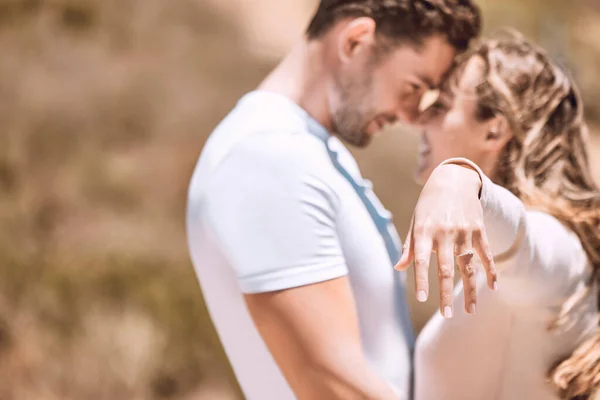 Female Hand Wearing Engagement Ring Romantic Couple Love Outdoors Marriage — Stockfoto