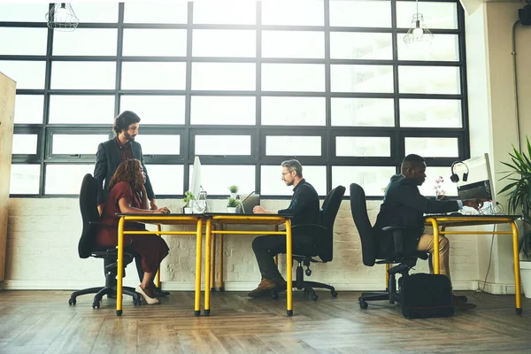 Innovative Office Full Swing Full Length Shot Group Businesspeople Working — Foto Stock