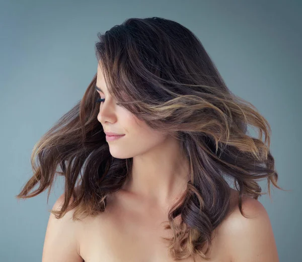 Hair Goddess Beautiful Young Woman Posing Grey Background Studio — Foto de Stock
