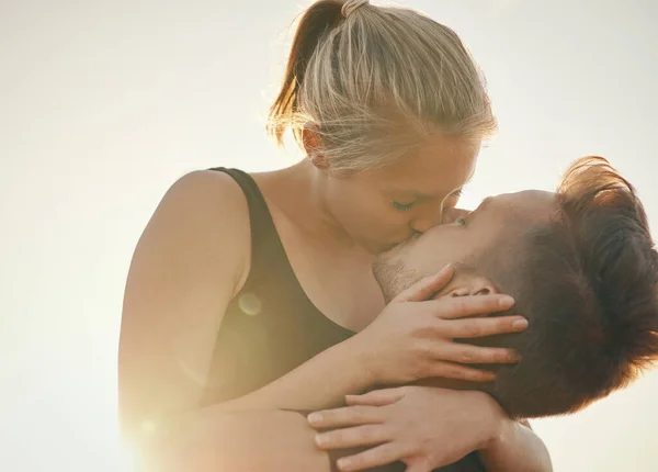 Kissing Great Calorie Burner Young Couple Kissing Outdoors — Fotografia de Stock