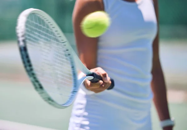 Closeup Tennis Ball Racket Sport Fit Active Healthy Player Hitting — 图库照片