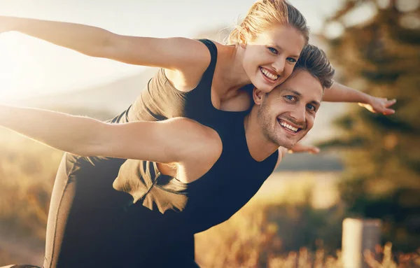 Together Soar Young Woman Being Piggybacked Her Boyfriend While Stretch — Photo