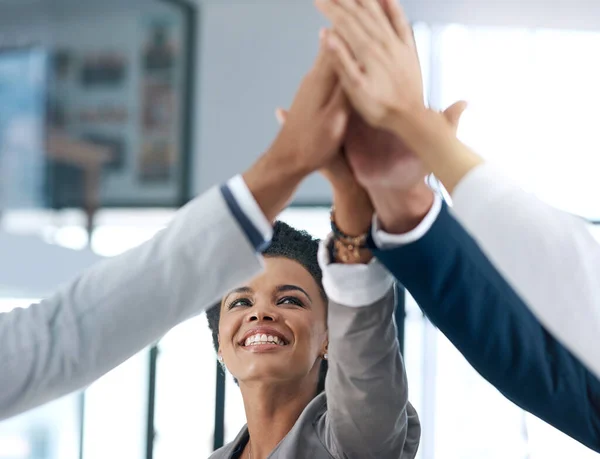 Make Look Easy Motivated Work Colleagues Smiling Celebrating High Five — Foto Stock