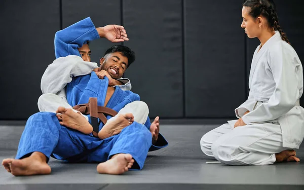 Karate Fitness Martial Arts Students Learning Sport Training Discipline Coach — Stock Photo, Image