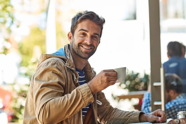 Todays Adventures Proudly Sponsored Coffee Portrait Laid Back Tourist Enjoying — Fotografia de Stock