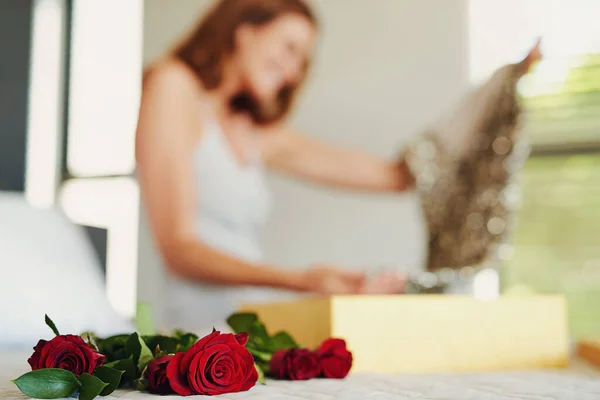 Spoils Her Sweetheart Young Woman Opening Surprise Gift Home — Stock Photo, Image
