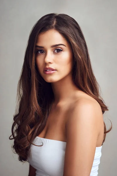 Wear Your Hair Confidence Studio Shot Young Beautiful Woman Long — Stock Fotó