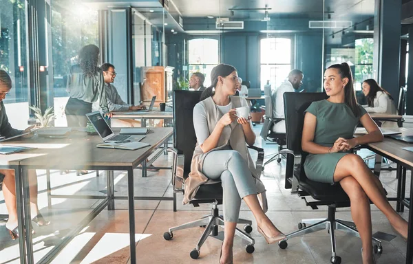 Diversity Businesswomen Open Plan Office Group Executive Corporate Colleagues Coworkers — Fotografia de Stock