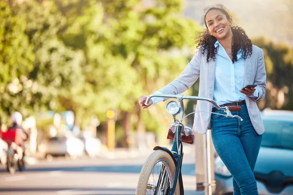 Eco Friendly Worker Travel Bike Break City Business Woman Commuting — 图库照片