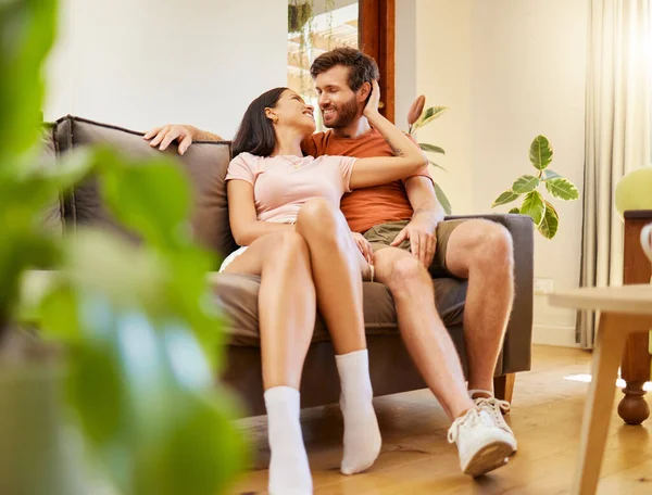 Happy Romance Couple Relax Indoors Together Bonding Talking Sofa Together — Fotografia de Stock