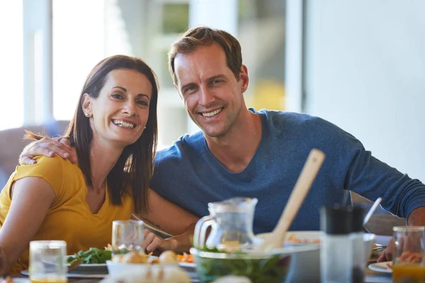 Everything Better Shared Together Portrait Mature Couple Enjoying Meal Together — Stock Photo, Image