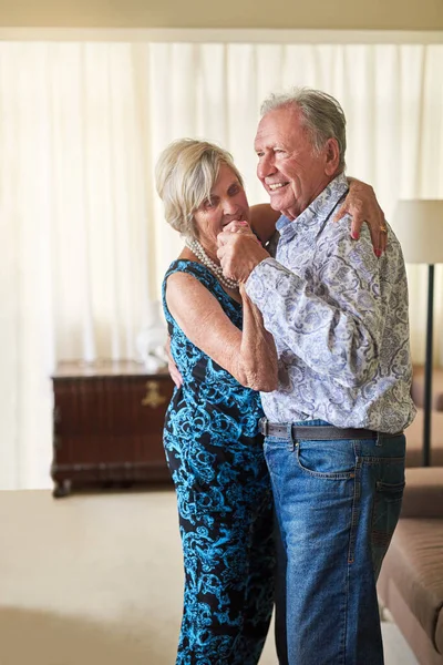 Olden Love Golden Love Happy Senior Couple Dancing Together Home — Stok fotoğraf