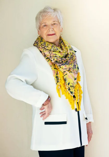 Still Stylin Portrait Well Dressed Senior Woman Posing Confidently Her — Stockfoto