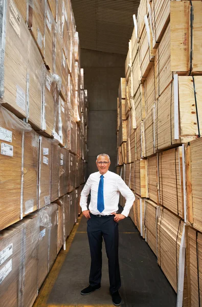 Supply Chain Industry Management Leader Looking Proud Warehouse Stock Product — Stok fotoğraf