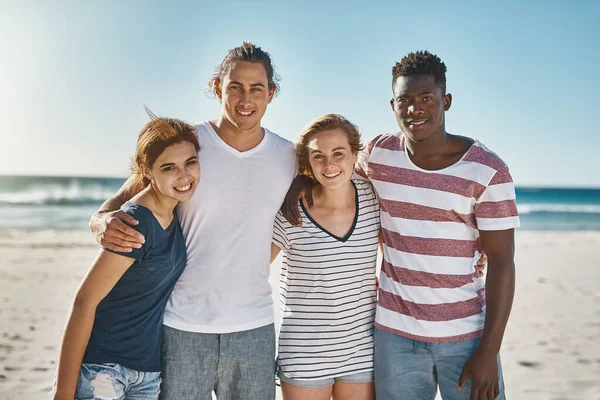 Keep Your Friends Close Portrait Group Happy Young Friends Posing — Stock Fotó