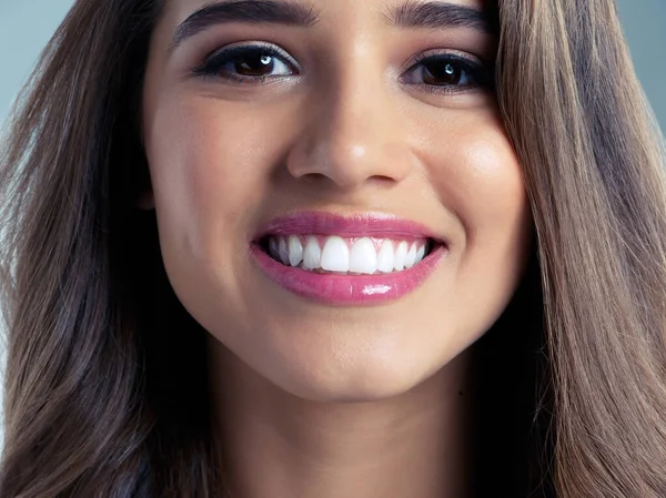 Showing Her Luscious Lips Studio Portrait Beautiful Young Woman — Foto Stock