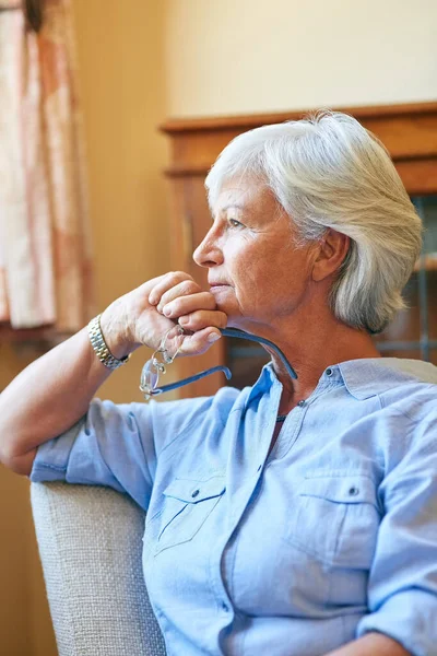 Changes Life Come Suddenly Swiftly Senior Woman Looking Thoughtful Home —  Fotos de Stock