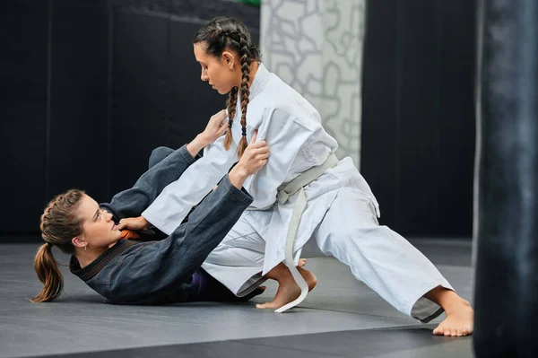 Mma Karate Jiu Jitsu Two Female Athletes Practicing Training Sparring — Stok fotoğraf