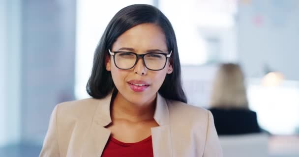 Business Woman Poor Eyes Vision Glasses Company Office Portrait Confused — Stockvideo