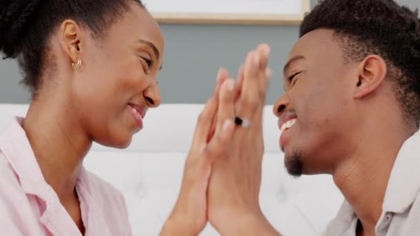 Touch Love Intimate Black Couple Bonding Bed Together Flirt Happy — Stock videók