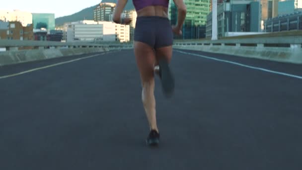 Woman Fitness Runner Night City Street Workout Cardio Fitness Race — Stockvideo