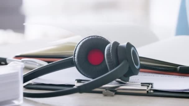 Call Center Headphone Telemarketing Customer Service Agent Wearing Answering Calls — Video