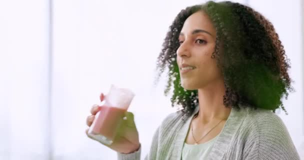 Woman Drinking Healthy Smoothie Milkshake Energy Nutrition Fresh Wellness Detox — Vídeos de Stock