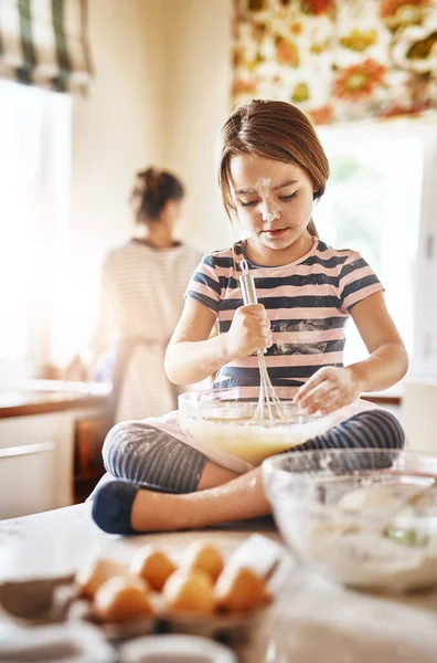 Shes Busy Little Baker Little Girl Baking Her Mother Kitchen — Stock Fotó