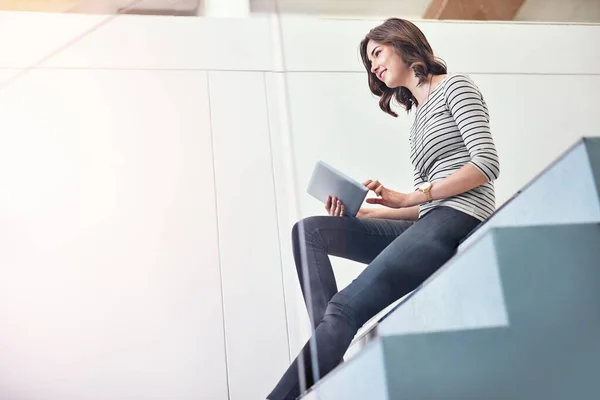 Enjoying Benefits Her Mobile Office Young Designer Using Her Tablet — Stockfoto