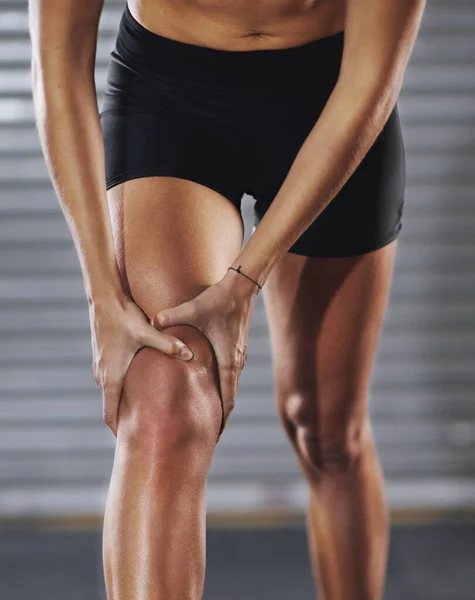 Careful Strain Yourself Sportswoman Knee Injury — Stok fotoğraf