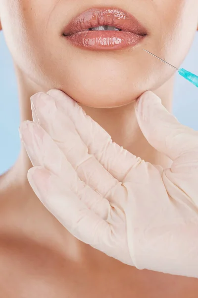 Botox Surgery Lips Woman Getting Injection Her Mouth Beauty Skincare — Stockfoto