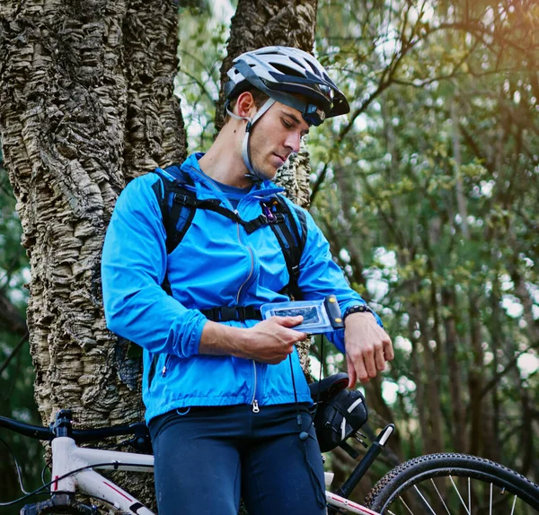 Making Good Time Cyclist Checking Time While Out Ride — Stockfoto