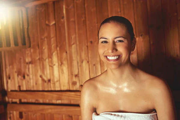 Stress Today Cropped Portrait Young Woman Relaxing Sauna Spa — Stockfoto