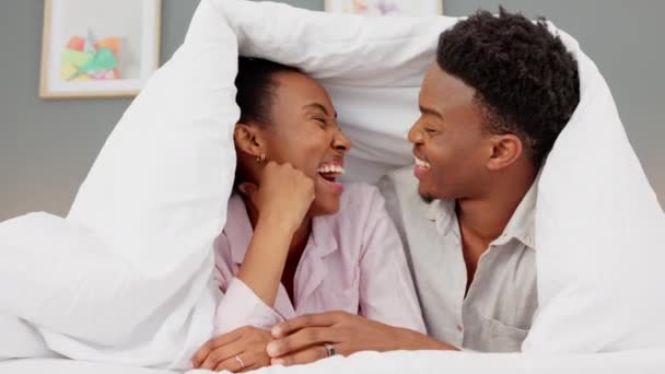 Happy Black Couple Kiss Love Bedroom While Laughing Having Fun — Video