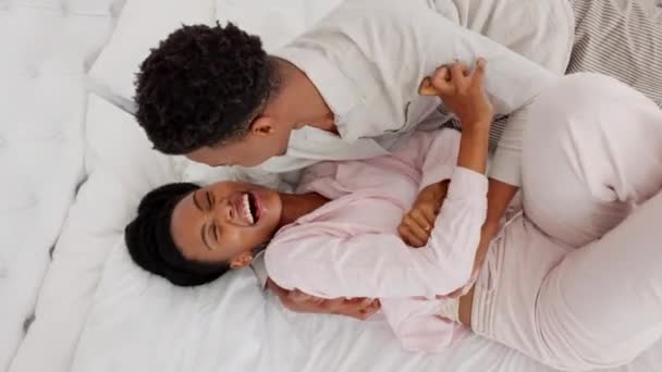 Love Black Couple Bedroom Fun While Laughing Together Bed Relax — Vídeos de Stock