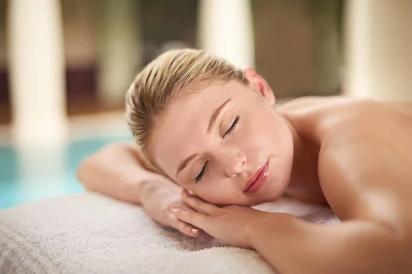 Spa One Lifes Little Pleasures Young Woman Lying Massage Table — Φωτογραφία Αρχείου