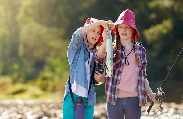 Admiring Catch Two Young Girls Fishing River — Stock Photo, Image