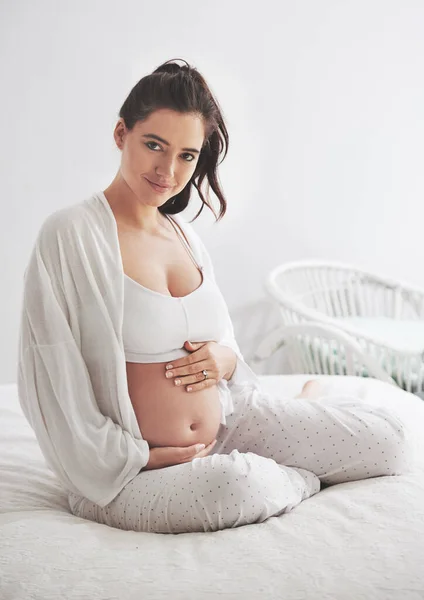 Cant Wait Hold Baby Arms Pregnant Woman Home — Fotografia de Stock
