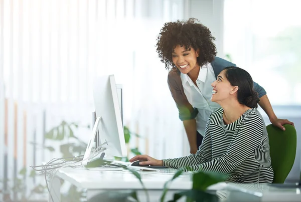 Sharing Laugh Office Two Smiling Young Designers Working Computer Modern — Foto Stock